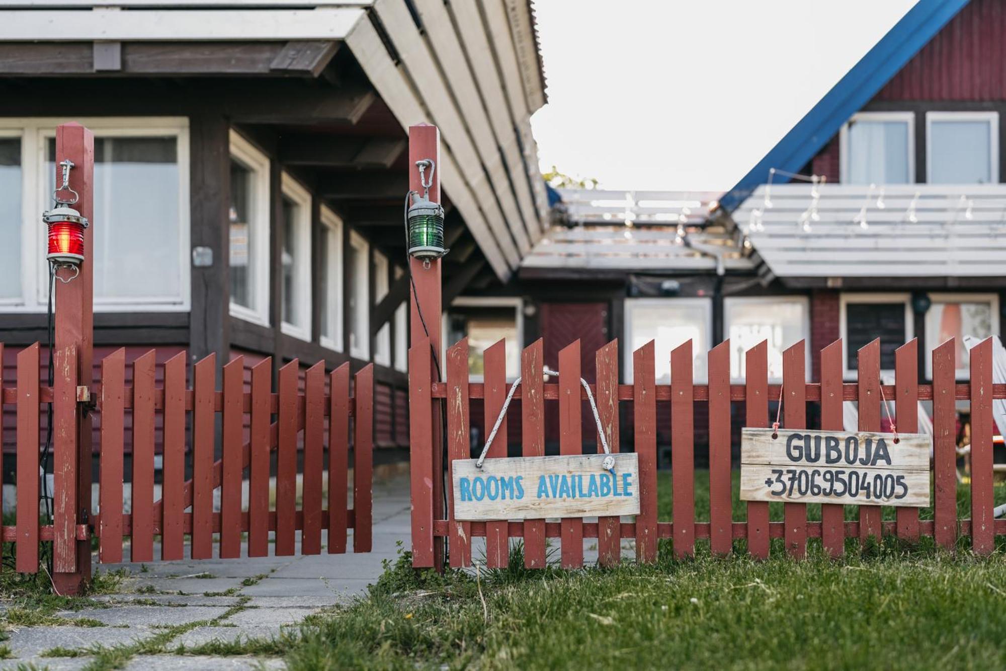 ホテル Guboja ニダ エクステリア 写真